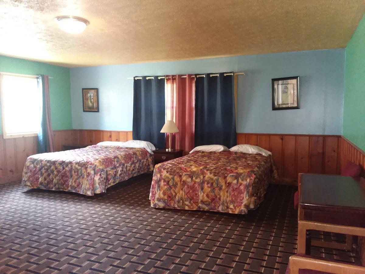 Scenic River Inn Motel Wartburg Exterior foto